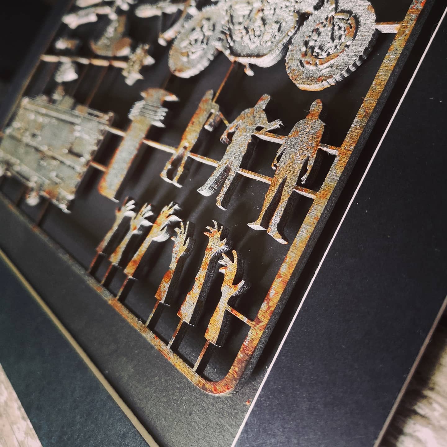 Abandoned Walking Dead Model Kit Art