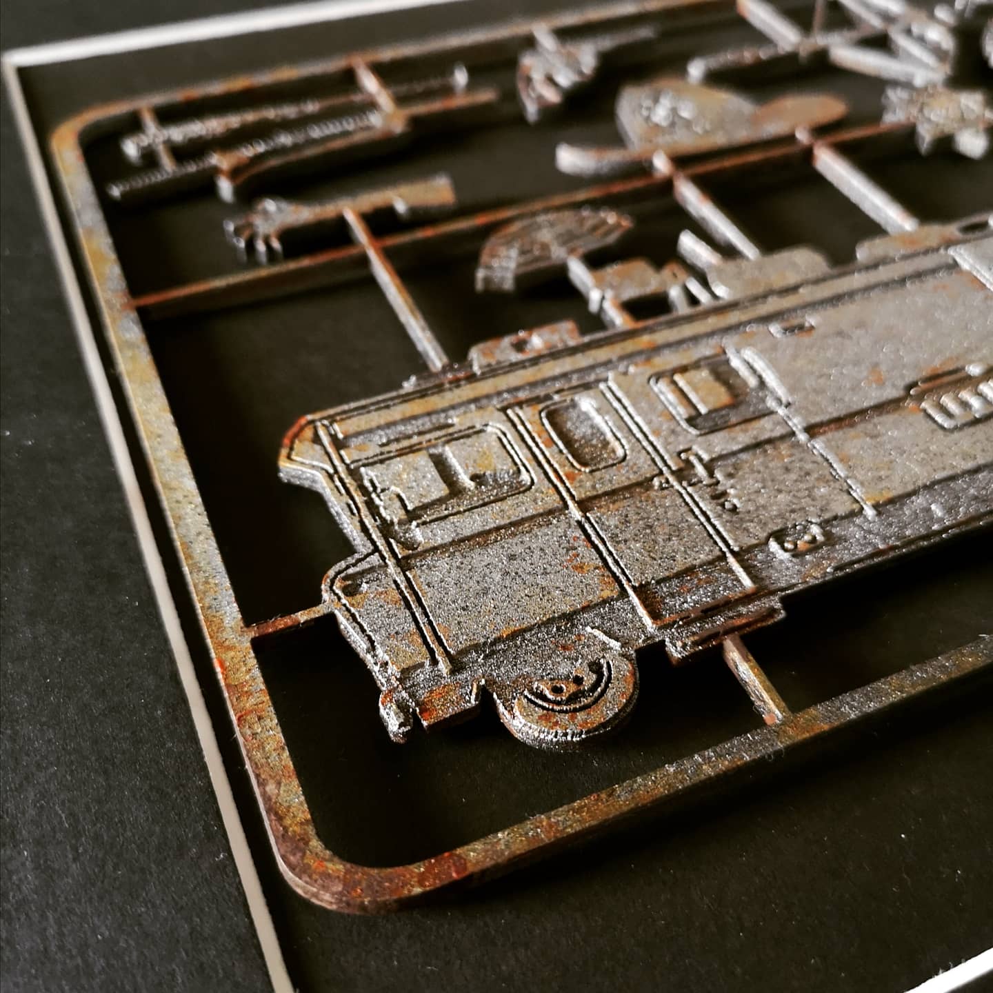 Abandoned Walking Dead Model Kit Art
