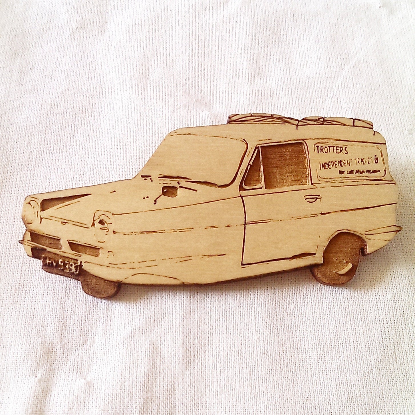 Limited Edition - Only Fools and Horses - Fritters Independent Traders - Reliant Robin 3 Wheeled van - ByCandlelight27